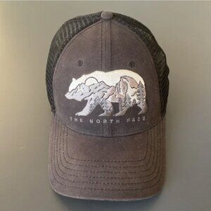 The North Face Cap Bear Embroidered Brown & Black Mesh Gorpcore Outdoor Hinking